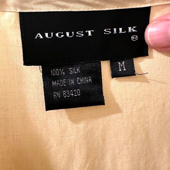 August Silk Cream Tunic Top Mother-of-Pearl Button Front, size M - Picture 2 of 6